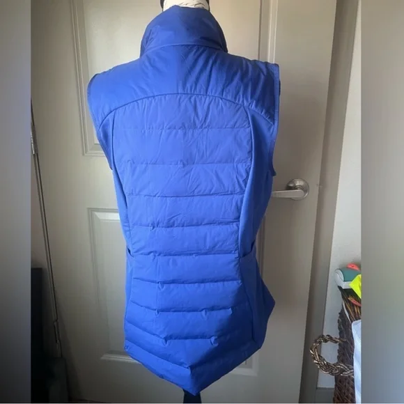 Lululemon down for it all vest Blue SZ 14 New! - Picture 6 of 10